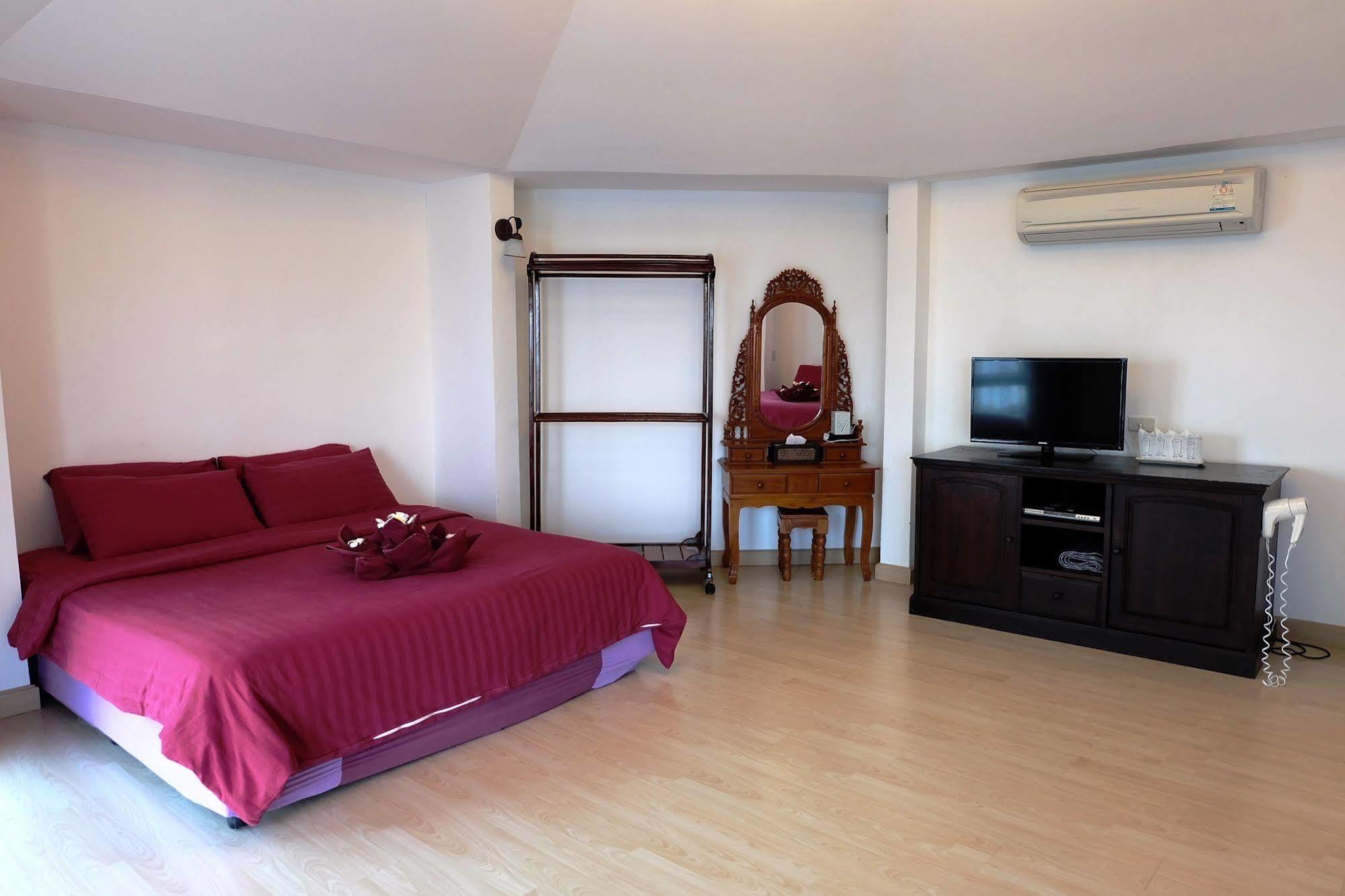 Nimmanoradee Resort - Sha Plus Certified Koh Samet Exterior foto